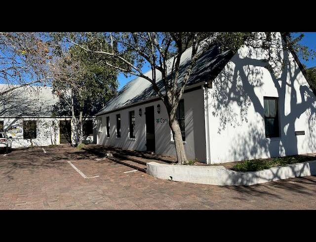 BUSINESS PROPERTY TO RENT IN HOUT BAY CENTRAL